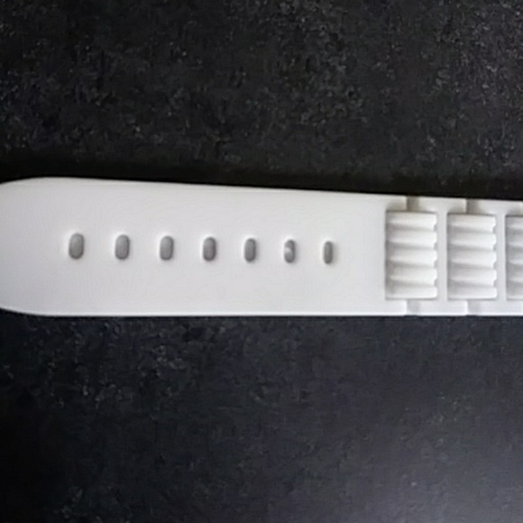 Watch - Picture 3 of 3